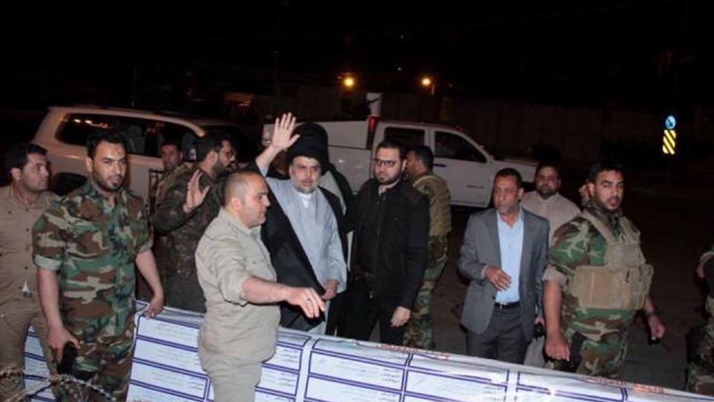 الصدر يزور مخيم المعتصمين وسط بغداد