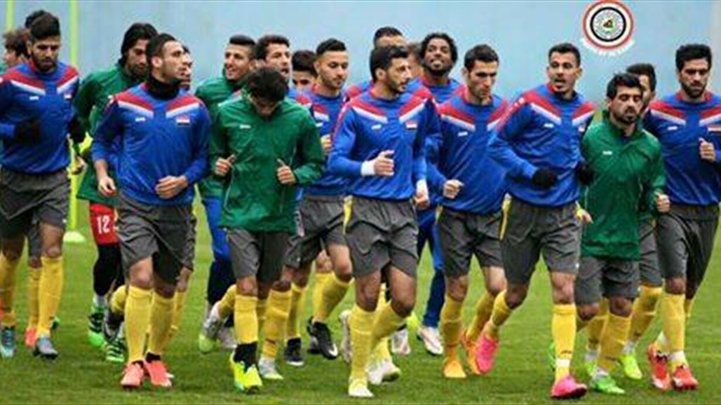 بالشارات السوداء والتغييرات الطارئة والآمال البعيدة ..الوطني أمام فيتنام