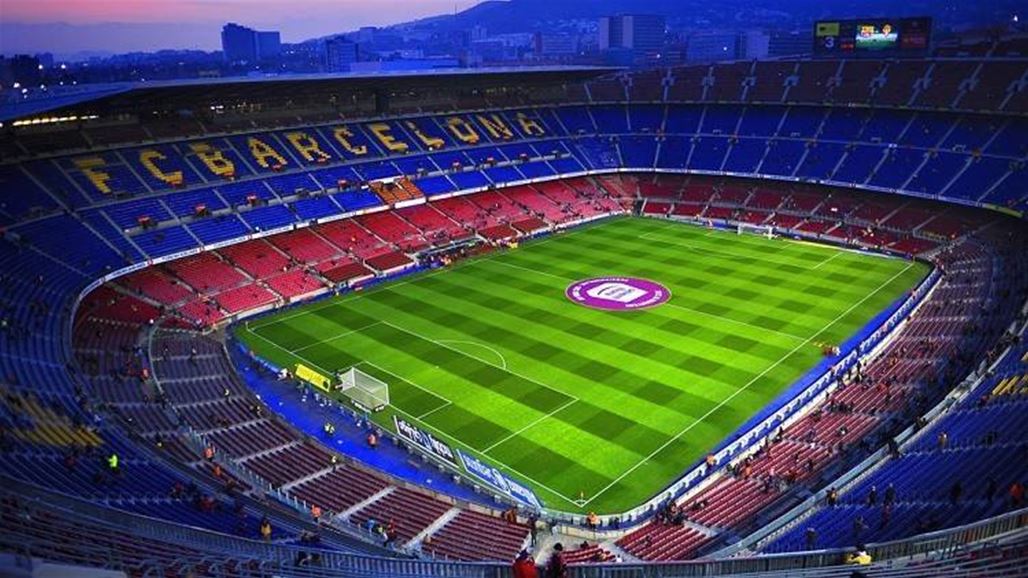 الراحل كرويف يثير الإنقسام بين مشجعي برشلونة