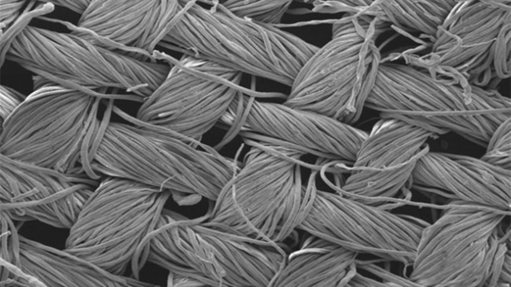 اختراع نسيج ينظف نفسه خلال دقائق