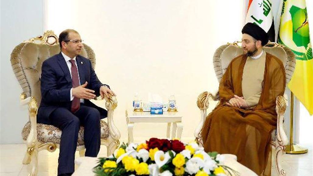الحكيم يسلم الجبوري مبادرة الاصلاح الوطني لانقاذ الوضع في البلاد