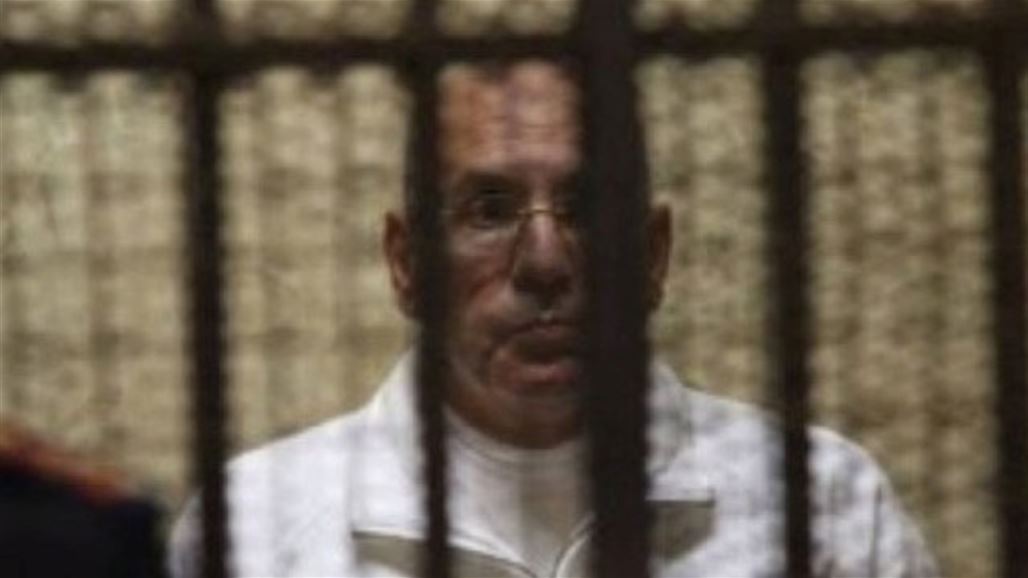 محكمة مصرية تقضي بالسجن عشرة أعوام لوزير سابق أدين بـ"الفساد"