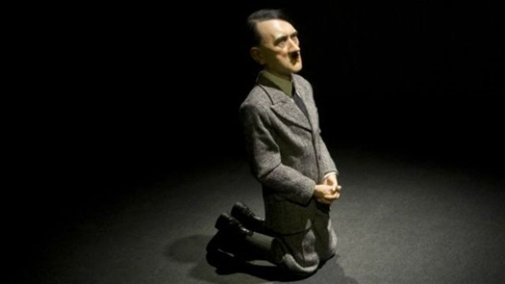 بيع تمثال "هتلر الراكع" في مزاد بأكثر من 17 مليون دولار