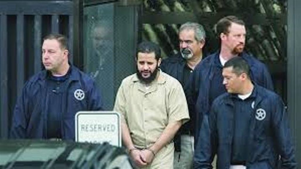 السجن 12 عاما لأمريكي حاول الانضمام لـ داعش