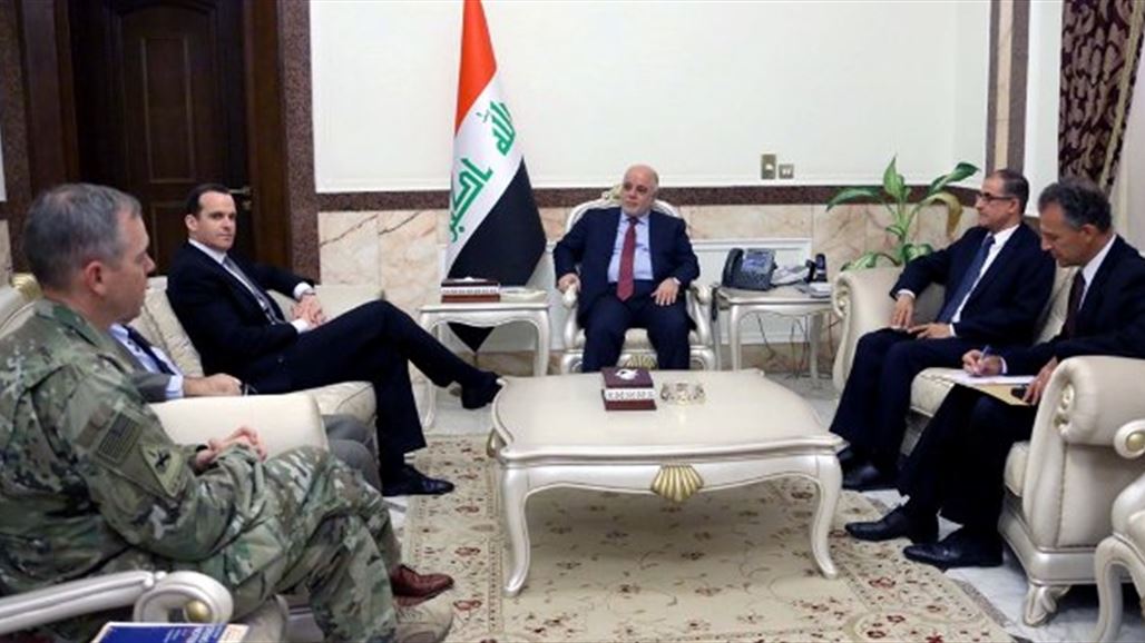 العبادي ومبعوث التحالف الدولي يبحثان استعدادات تحرير الموصل