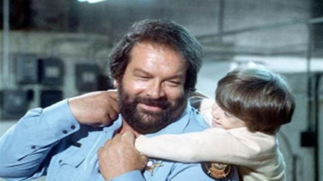 وفاة عملاق الشاشة "الكبير الودود" عن 86 عاما