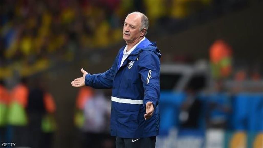 سكولاري يغازل "الأسود الثلاثة"