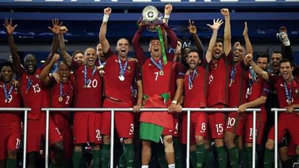 بالصور... البرتغال ترفع كأس يورو 2016 للمرة الأولى في تأريخها