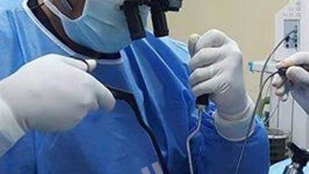 طبيب ينجح بأول عملية رفع غضروف قطني منزلق في ديالى