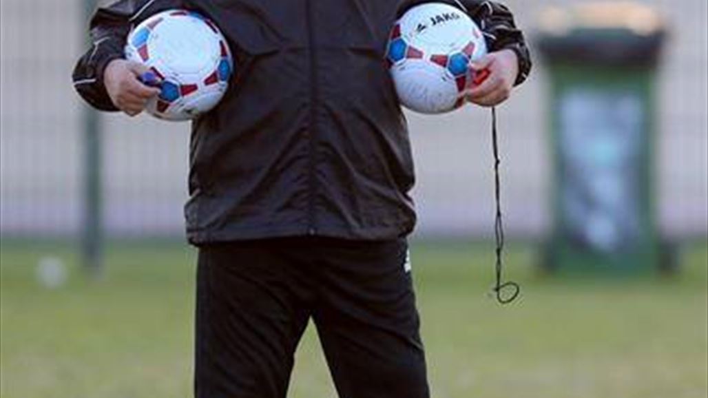 مطنش مدربا للصناعة براتب شهري والمساعدون من أبناء النادي