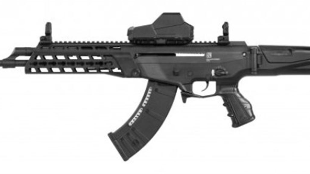 مطار موسكو يبيع "نماذج" من بنادق كلاشنكوف للمسافرين