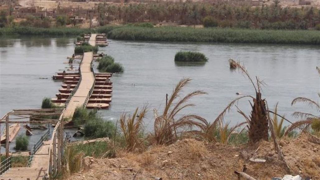 البدء بإصلاح ثلاثة جسور عائمة في الأنبار