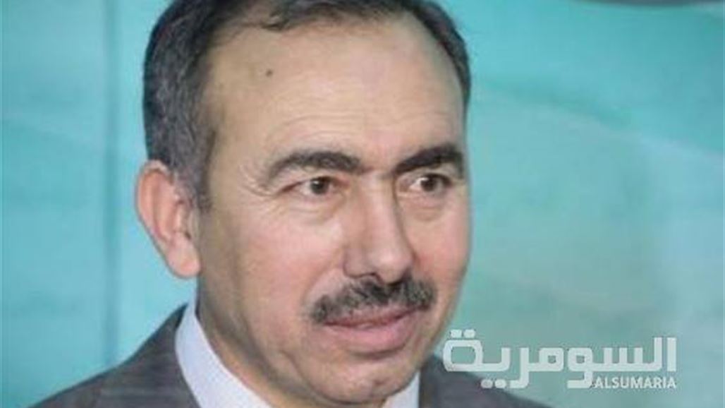 رئيس كتلة يؤكد وجود "مخالفة دستورية" في إقالة وزير الدفاع