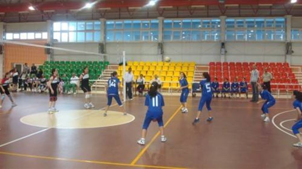 الشباب وقره قوش يقصان شريط افتتاح بطولة الكرة الطائرة للنساء