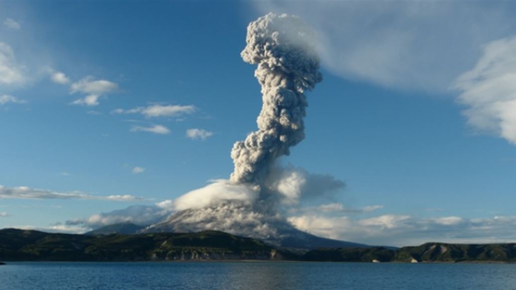 بركان جبل أسو باليابان يثور مطلقاً رماداً لمسافة 11 ألف متر