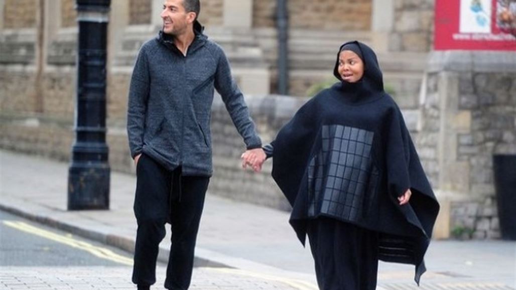 جانيت جاكسون تظهر بالحجاب للمرة الأولى مع زوجها المسلم