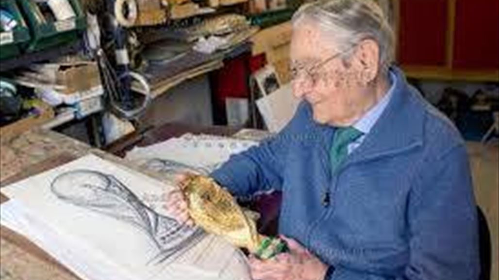 وفاة صانع كأس العالم سيلفيو جازانيجا