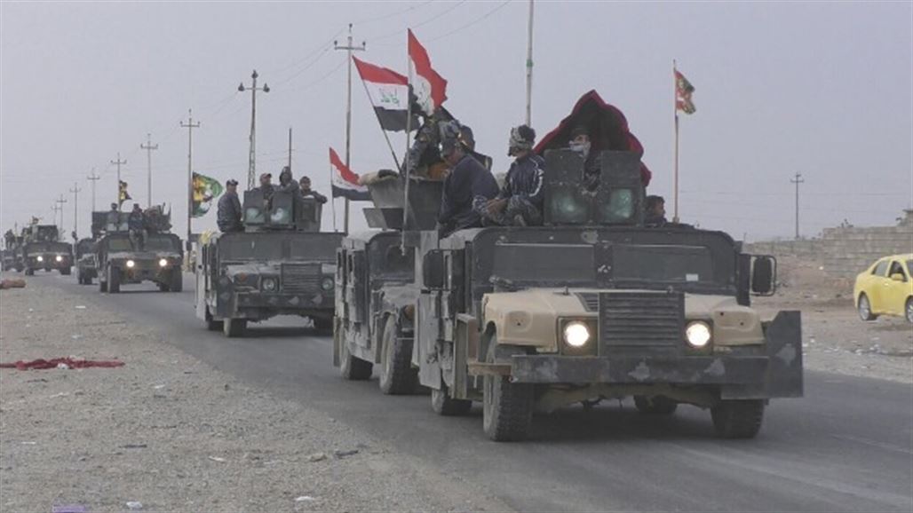 بالصور .. رجال اﻻتحادية يستحمون في عيون حمام العليل