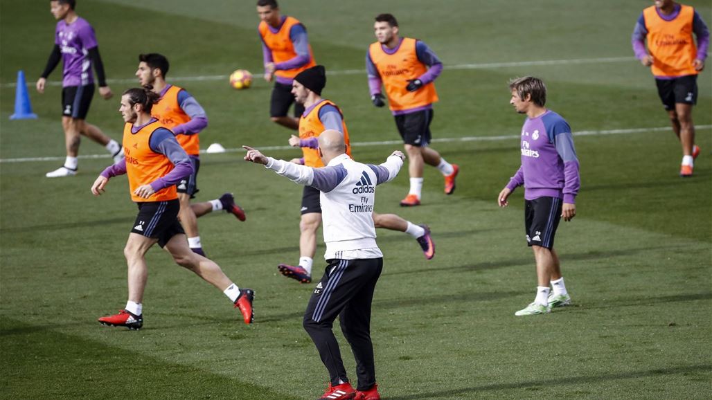 بنزيما يشارك في ديربي مدريد وكاسيميرو تبعده الإصابة