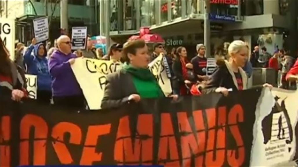 محتجون في أستراليا يطالبون بزيادة استقبال اللاجئين السوريين وينددون بأحداث حلب