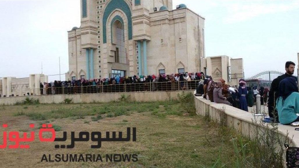 تدريسي في جامعة ديالى ينال وسام الإبداع من مؤسسة دولية