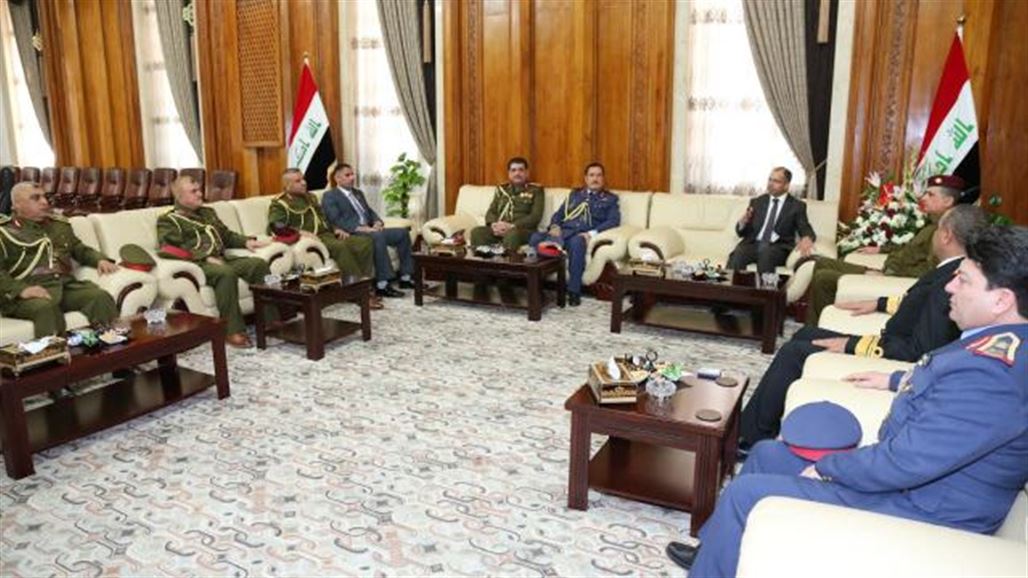 الدفاع: رئيس البرلمان أبدى دعمه للوزارة وتعهد بتشريع قوانين خاصة بها