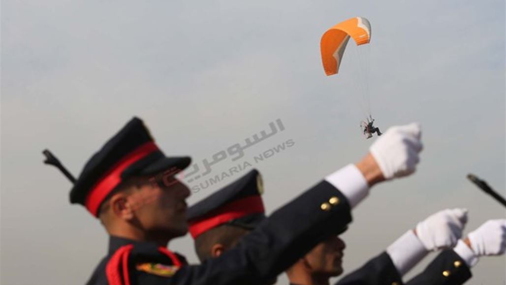 بالصور .. قبضات من حديد تتوعد "داعش" وأعداء العراق