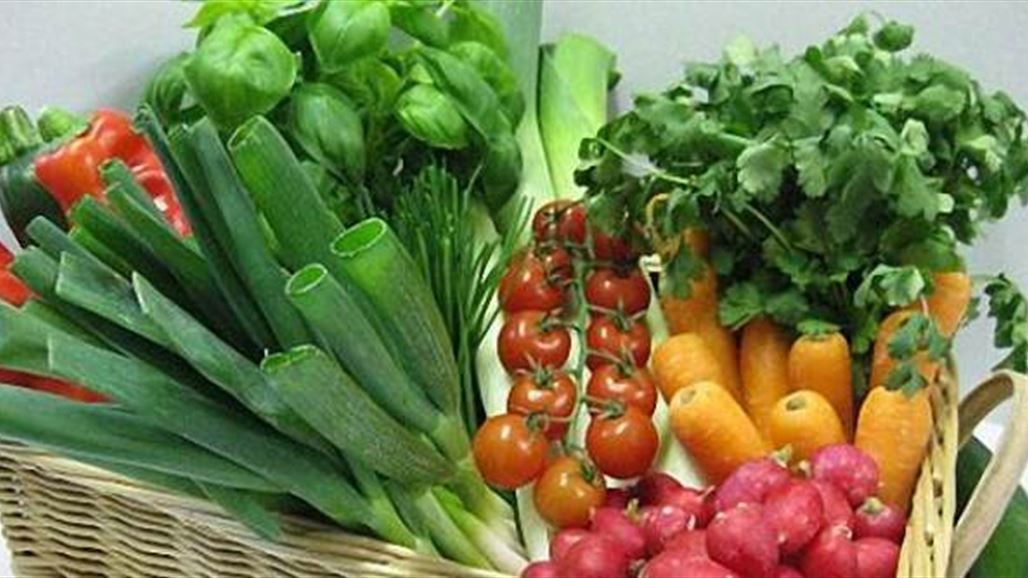 أطباء: الإفراط في تناول الخضر يصيب الإنسان بمرض خطير