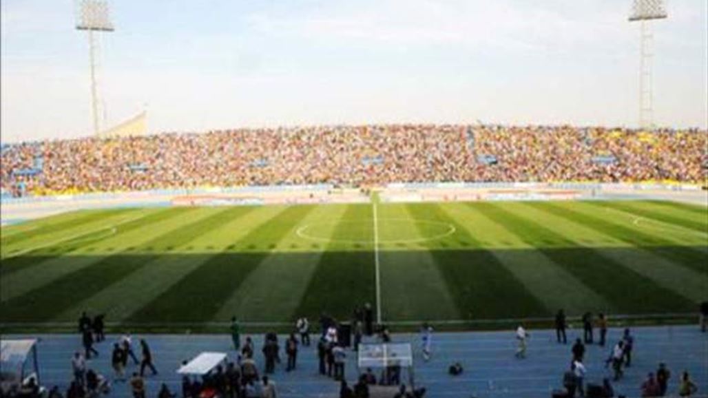 أمن ملعب الشعب يضبط قنينة كحول بحوزة مشجع