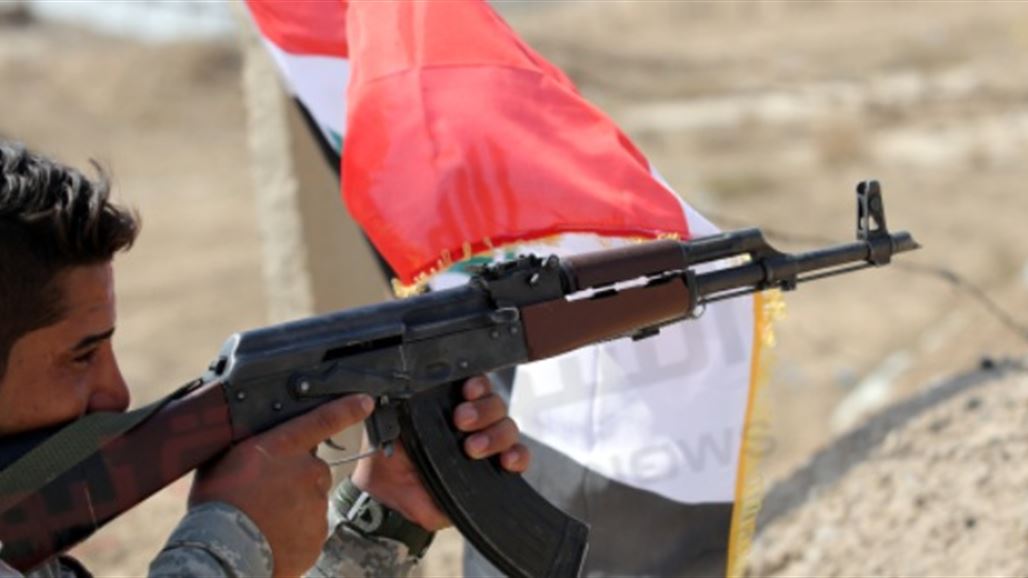 بالصور.. بنادق عراقية تلتهم السكريات