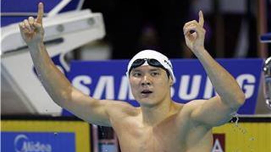 البطولة الدولية للسباحة في طوكيو تشهد ولادة رقم عالمي جديد