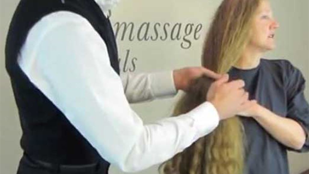 لم تقصّ شعرها منذ 20 عاماً...فماذا فعل بها هذا الحلاّق؟