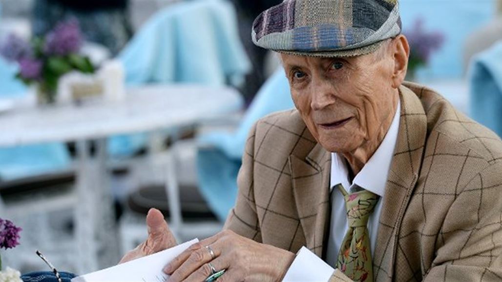 وفاة ييفتوشينكو أشهر شعراء الاتحاد السوفيتي السابق