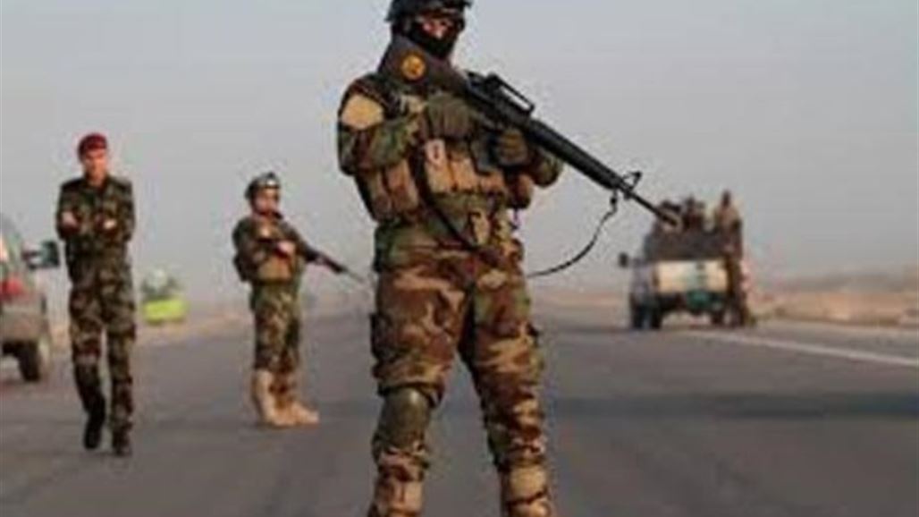 الإعلام الحربي يحقق في فيديو يظهر مجموعة ترتدي زياً عسكرياً وتعدم شخصين