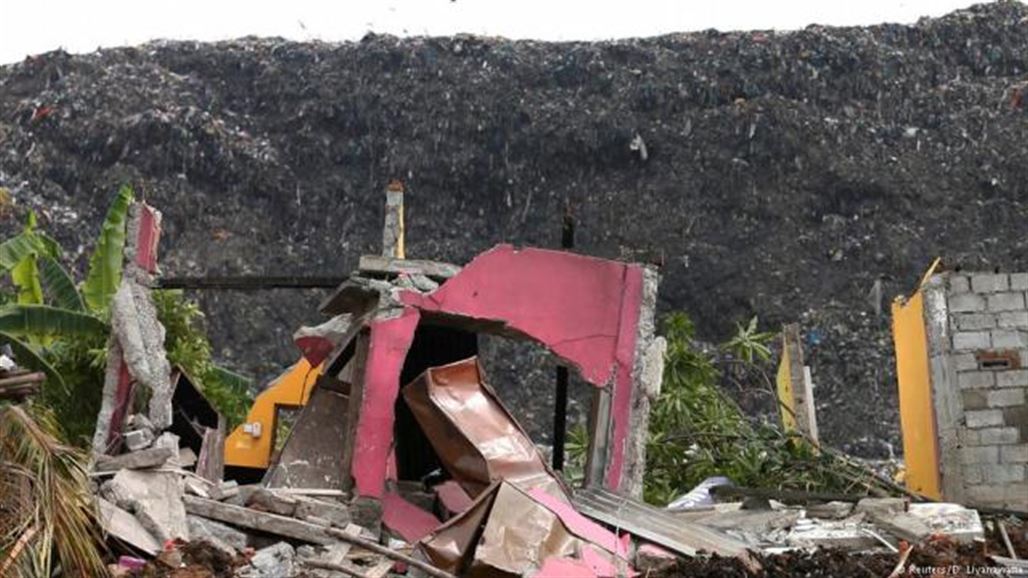 مصرع 15 شخصاً بانهيار "جبل نفايات" على حي عشوائي في سريلانكا