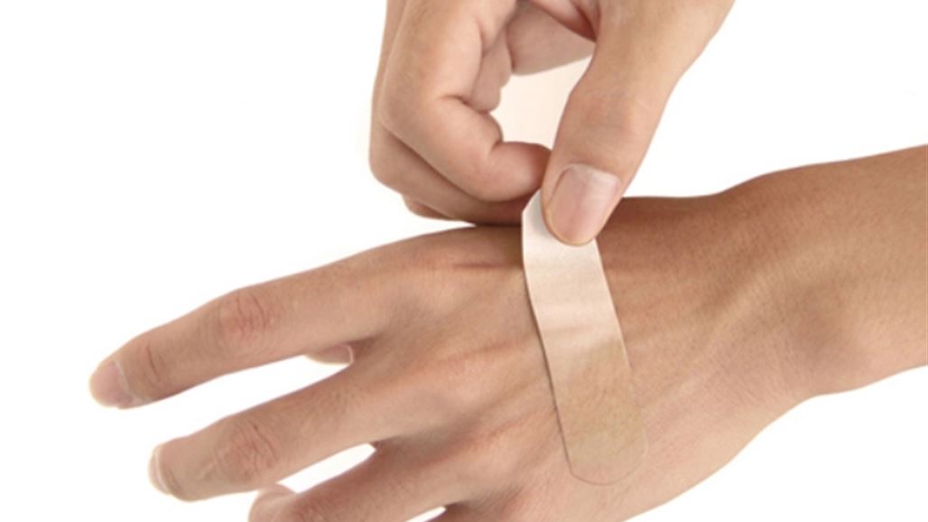 اختراع شريط طبي يلغي دور الغرز الجراحية المؤلمة