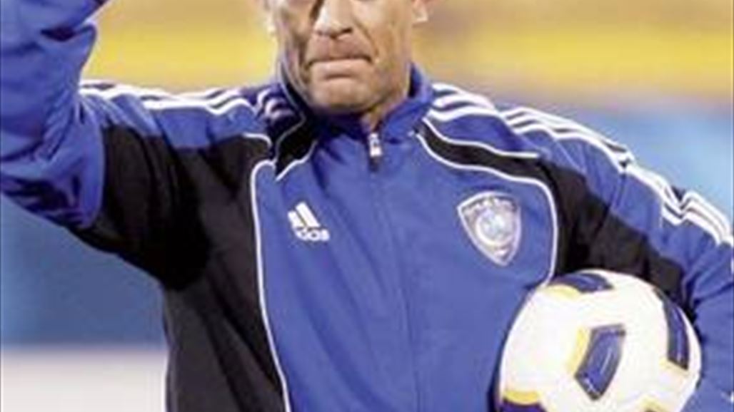 المرشح لقيادة المنتخب الوطني المدرب الأرجنتيني كالديرون في سطور