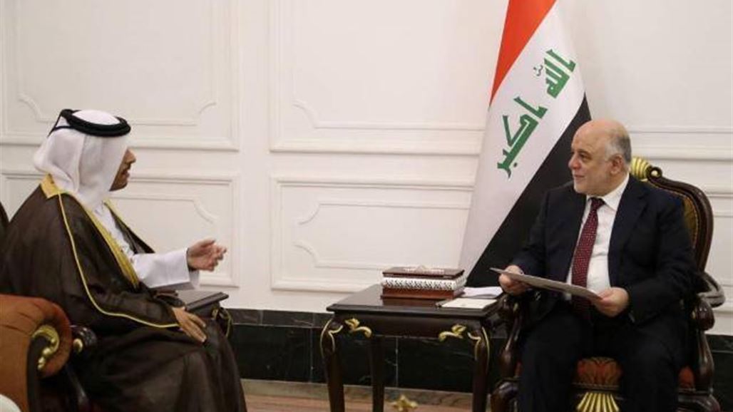 العبادي يستقبل وزير خارجية قطر ويتسلم دعوة رسمية لزيارة الدوحة