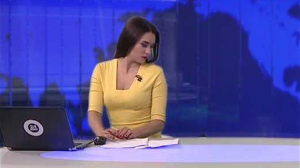 بالفيديو: كلب يقتحم استوديو الأخبار.. فماذا فعلت المذيعة؟
