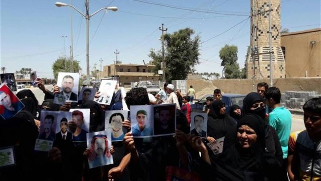 العشرات من عوائل الصقلاوية يناشدون المرجعية بالتدخل ومعرفة مصير أبنائهم "المفقودين"