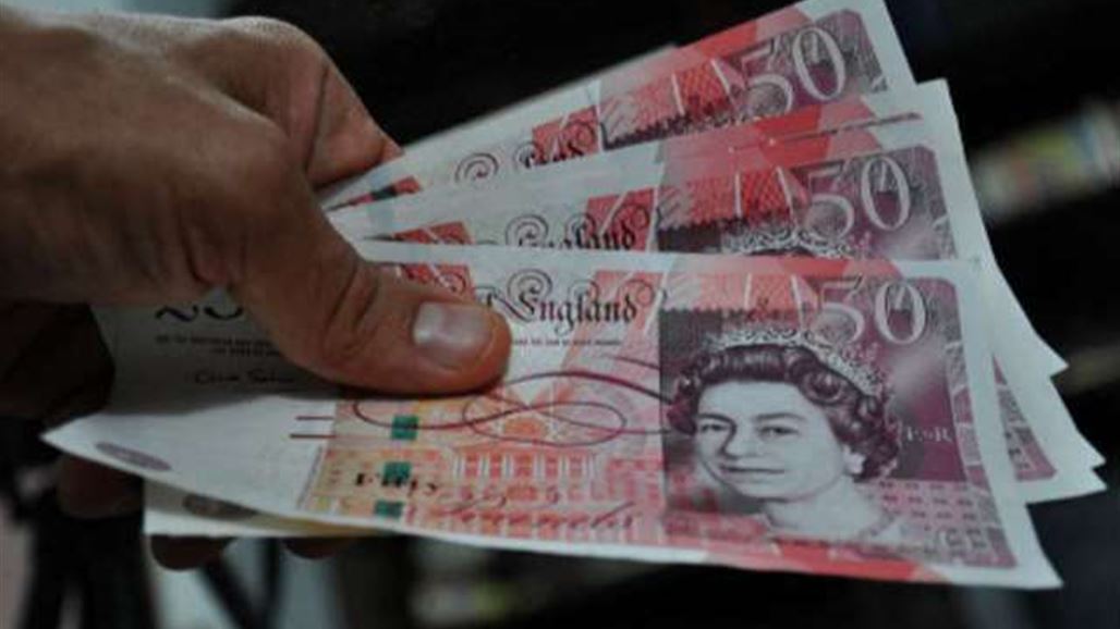 هبوط الإسترليني بعد تراجع ماي