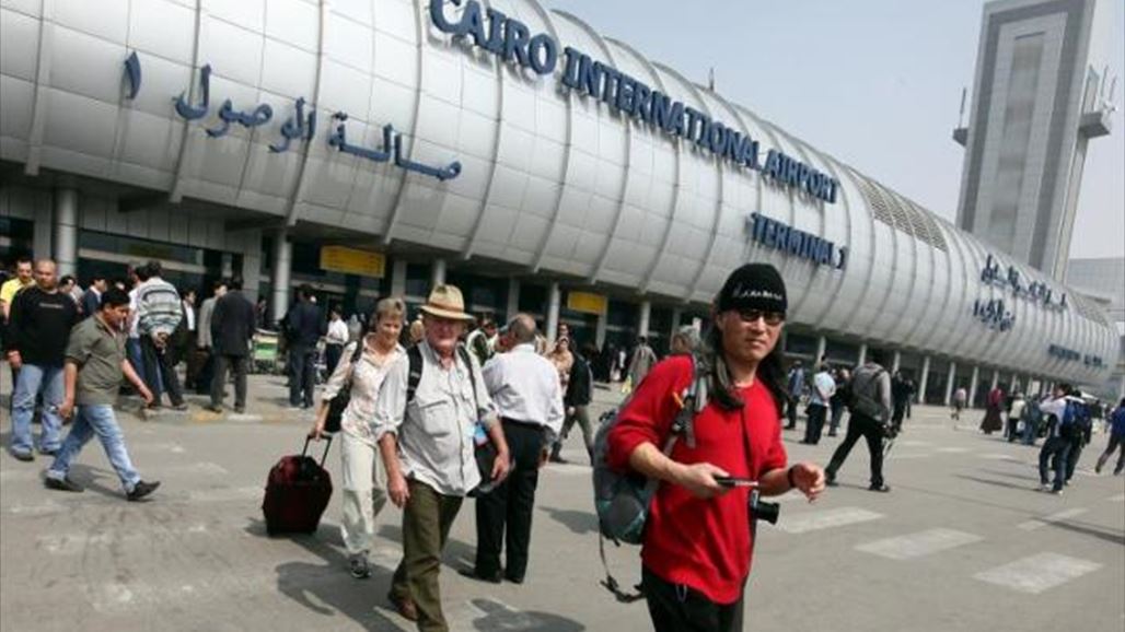 مصر تبدأ بتنفيذ نظام التأشيرات الألكترونية