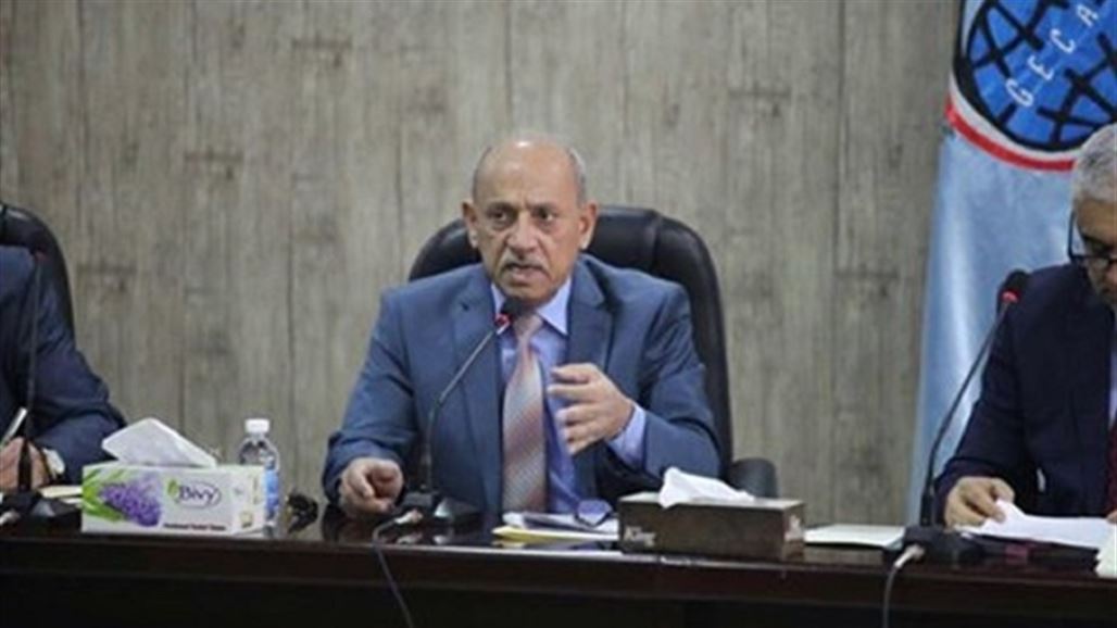 وزير النقل يصادق على تمليك 25 دارا و33 قطعة لشاغليها في البصرة