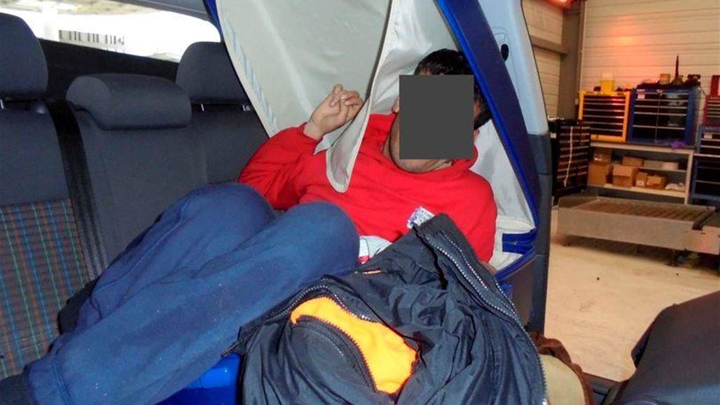 	 الشرطة البريطانية توقف عراقيين نفذا عملية تهريب بشر عبر حقيبة سفر