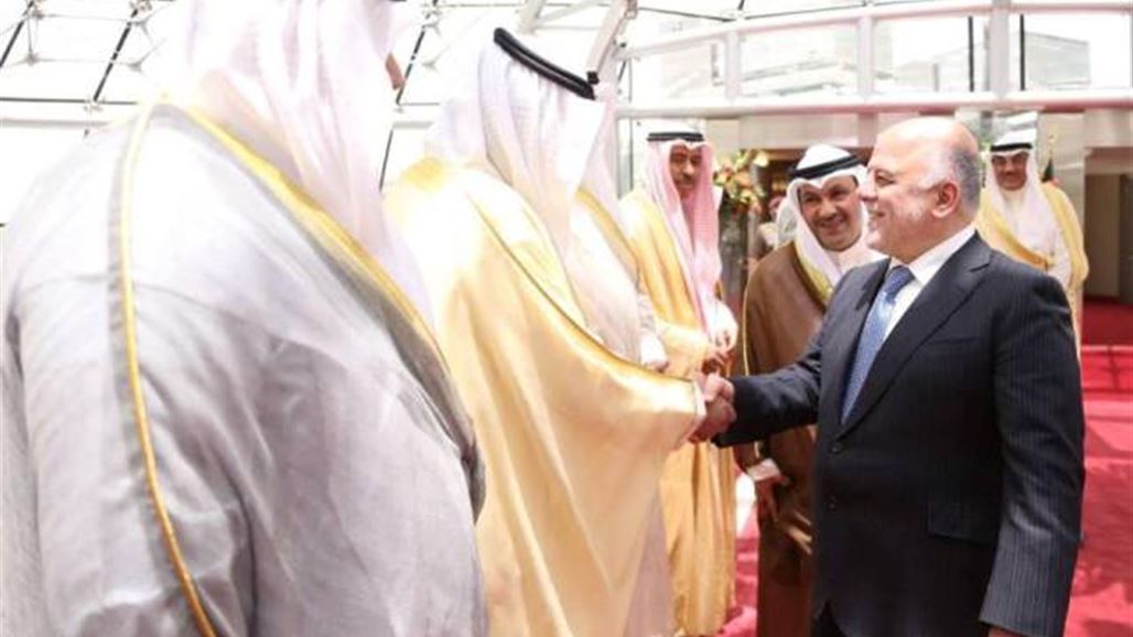 العبادي يصل إلى الكويت