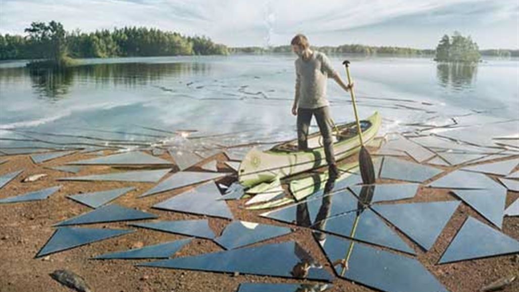 بالصور: نهر يتحطم مثل قطع الزجاج !