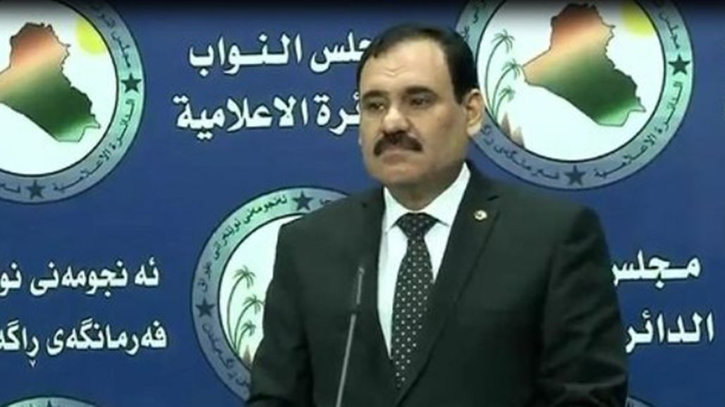 نائب يحذر من "شيء مخيف" خلف مؤتمري تحالف القوى