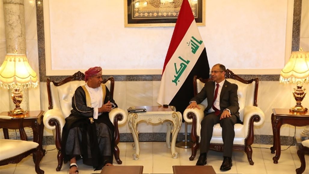رئيس البرلمان يؤكد حرص العراق على علاقات متينة مع سلطنة عمان