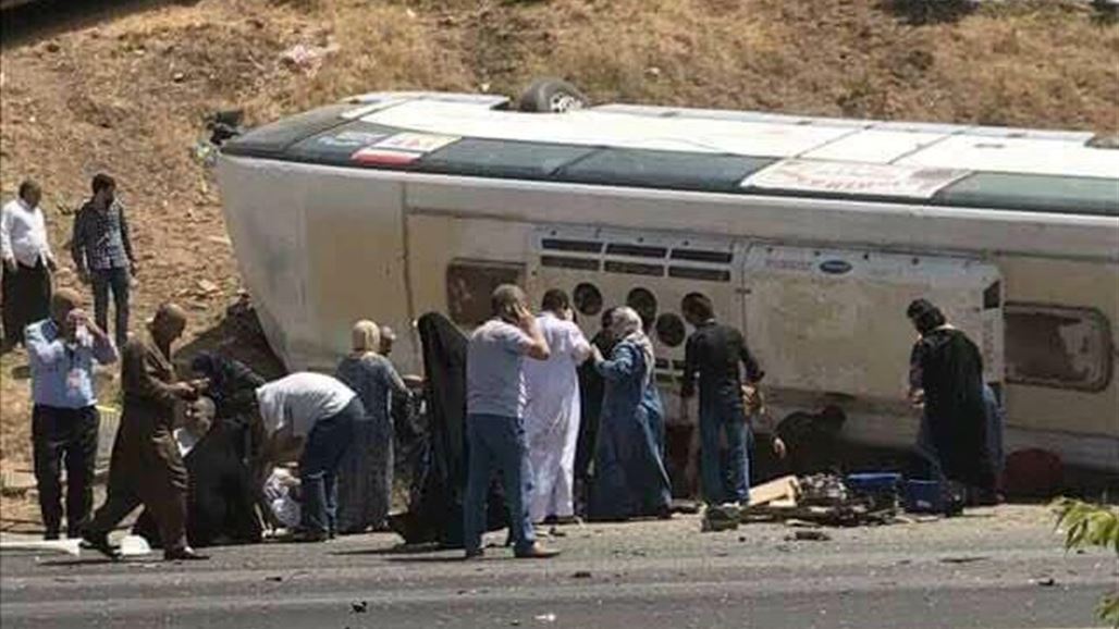 إصابة 12 حاجاً بحادث سير على طريق كركوك السليمانية