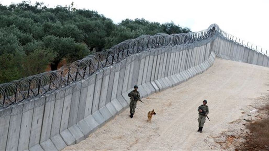 تركيا تبني جدارا على الحدود مع إيران